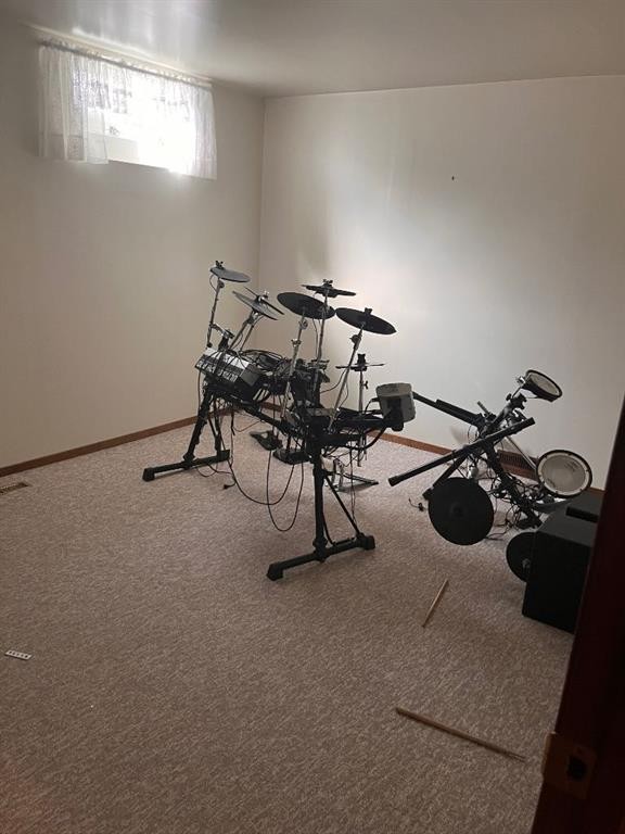 409 Main Street Nw, Milk River, AB - Indoor