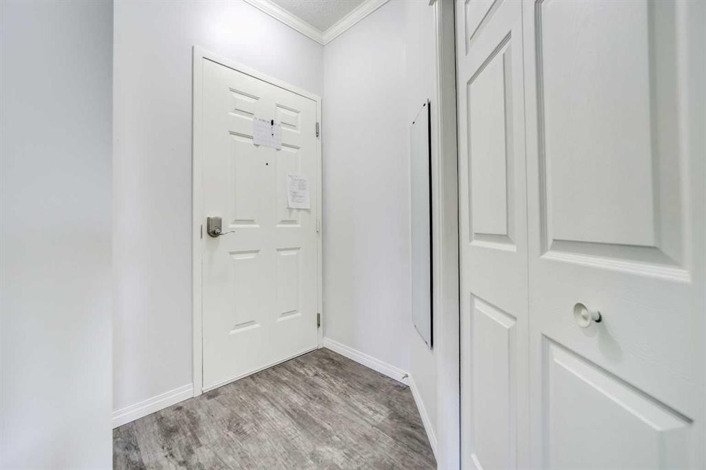 103-6 Skyline Crescent, Claresholm, AB - Indoor Photo Showing Other Room