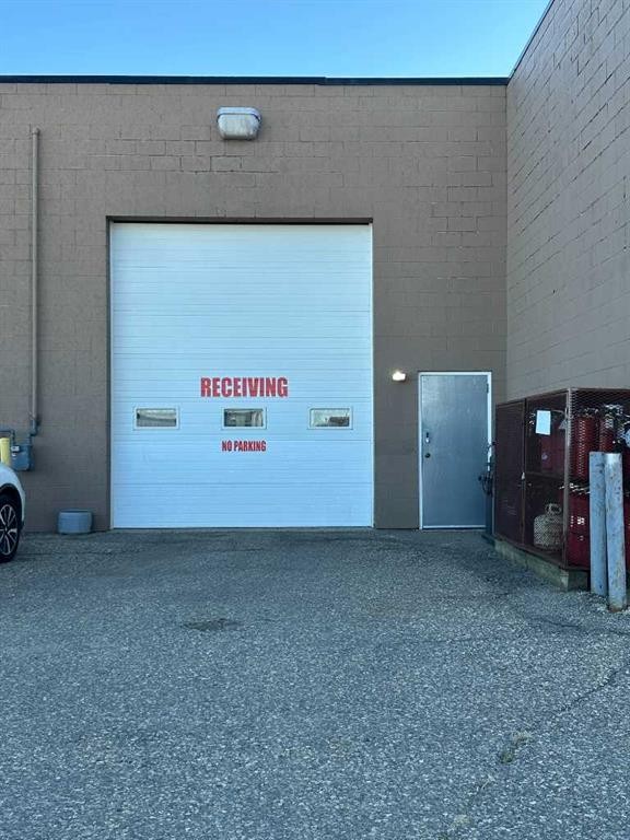 # 2-311 9 Street East, Brooks, AB