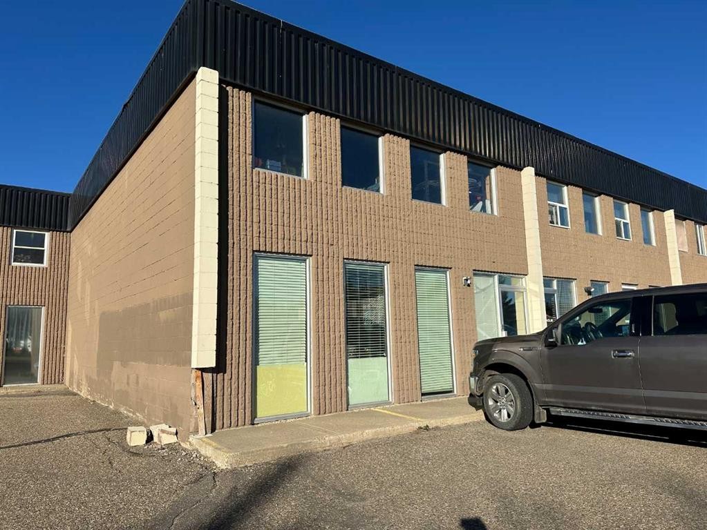 # 2-311 9 Street East, Brooks, AB