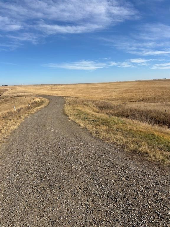 On Rr 224, Barons, AB