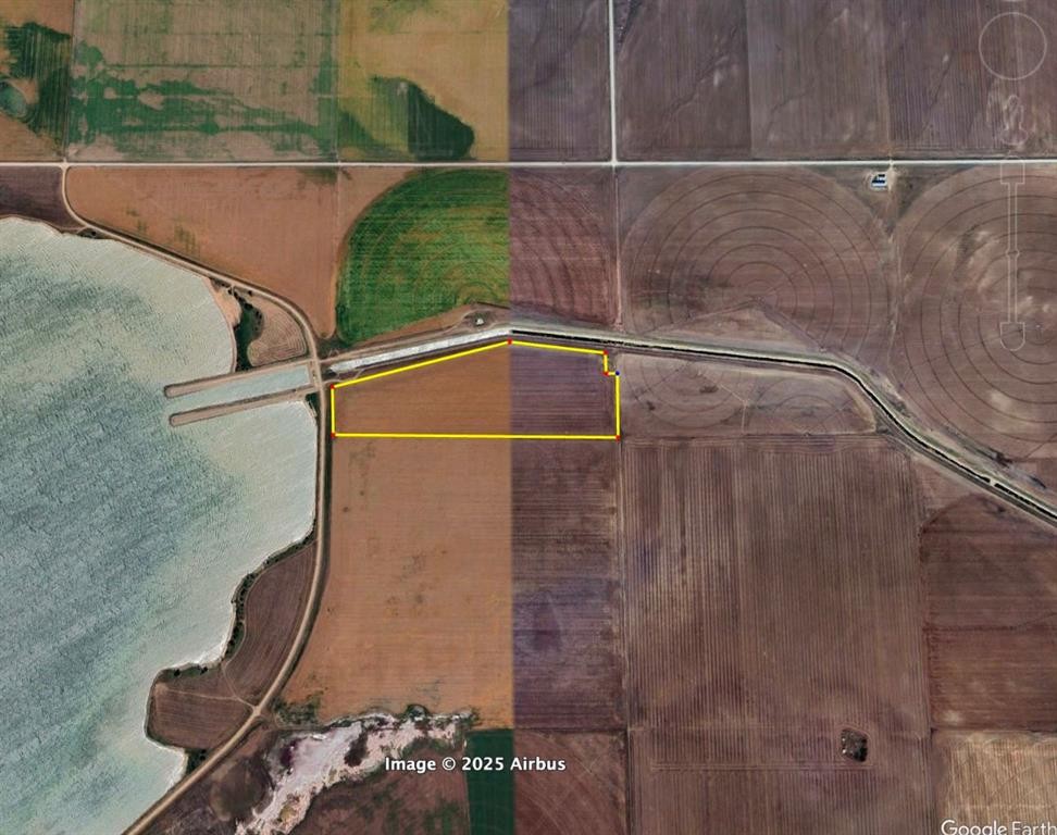 On Rr 224, Barons, AB