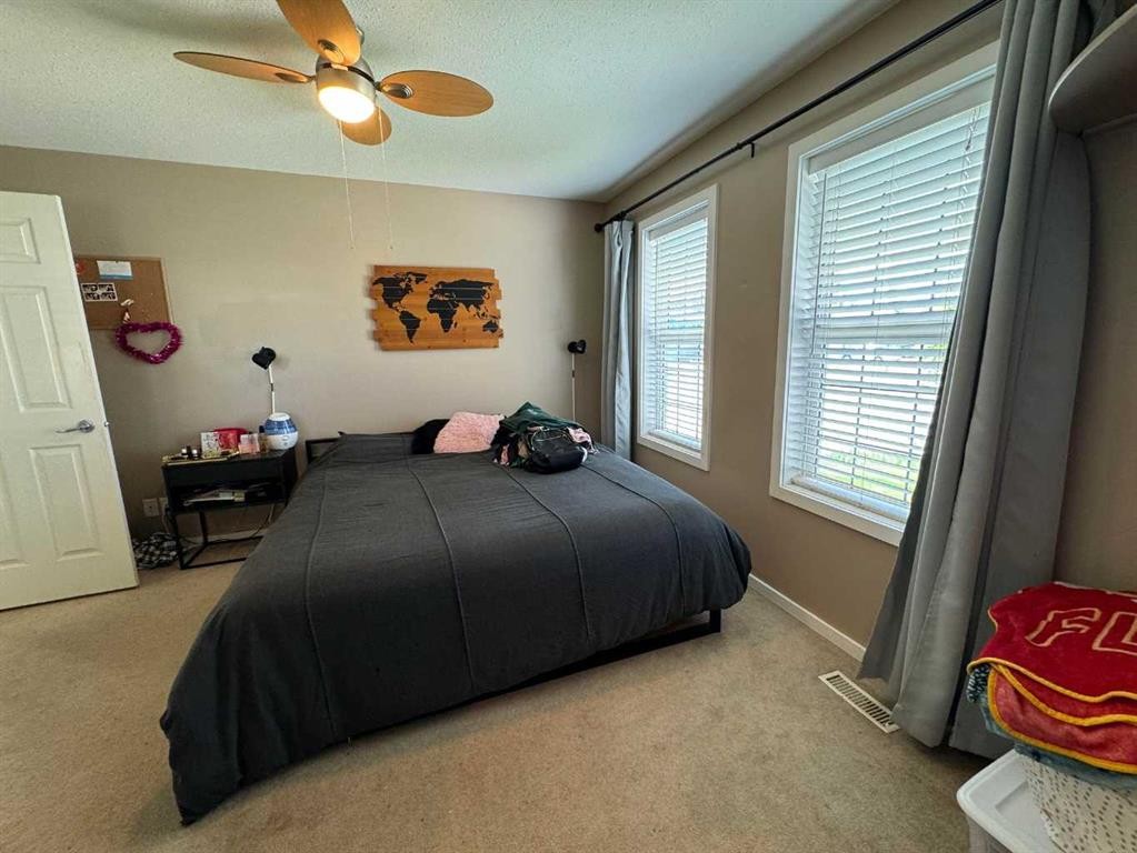 3 Aberdeen Road West, Lethbridge, AB