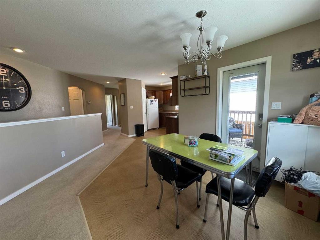 3 Aberdeen Road West, Lethbridge, AB