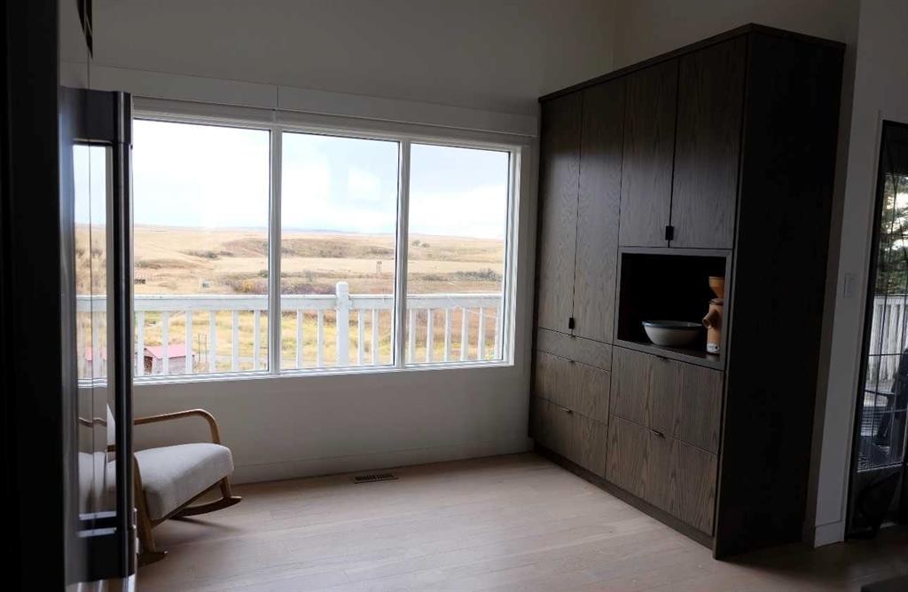 222041 Rge Rd 52, Magrath, AB - Indoor