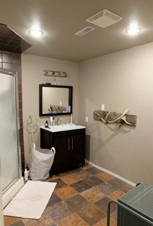 222041 Rge Rd 52, Magrath, AB - Indoor