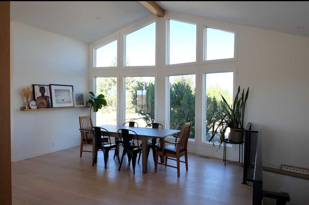 222041 Rge Rd 52, Magrath, AB - Indoor Photo Showing Dining Room