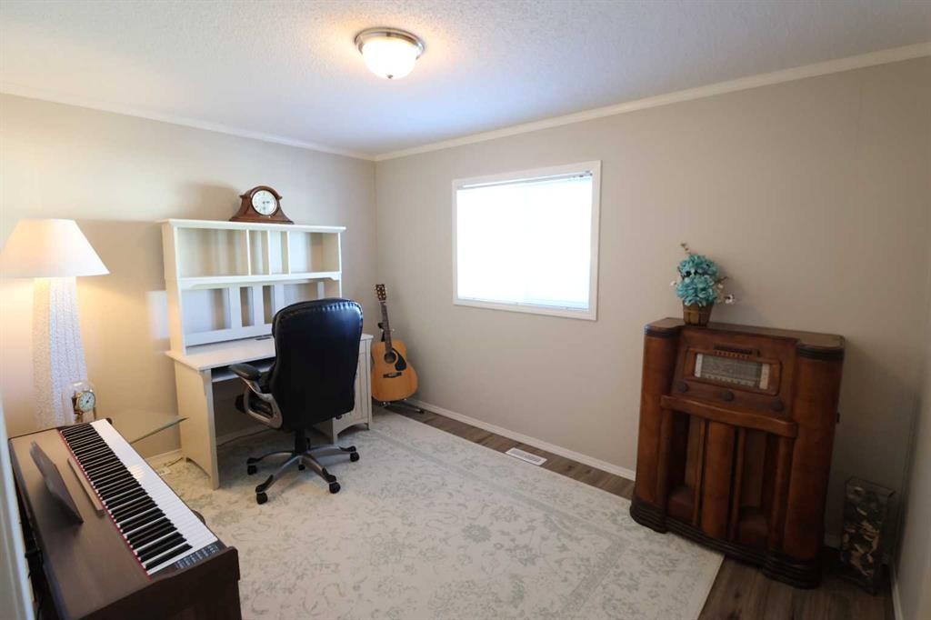 3002 33 Ave South, Lethbridge, AB