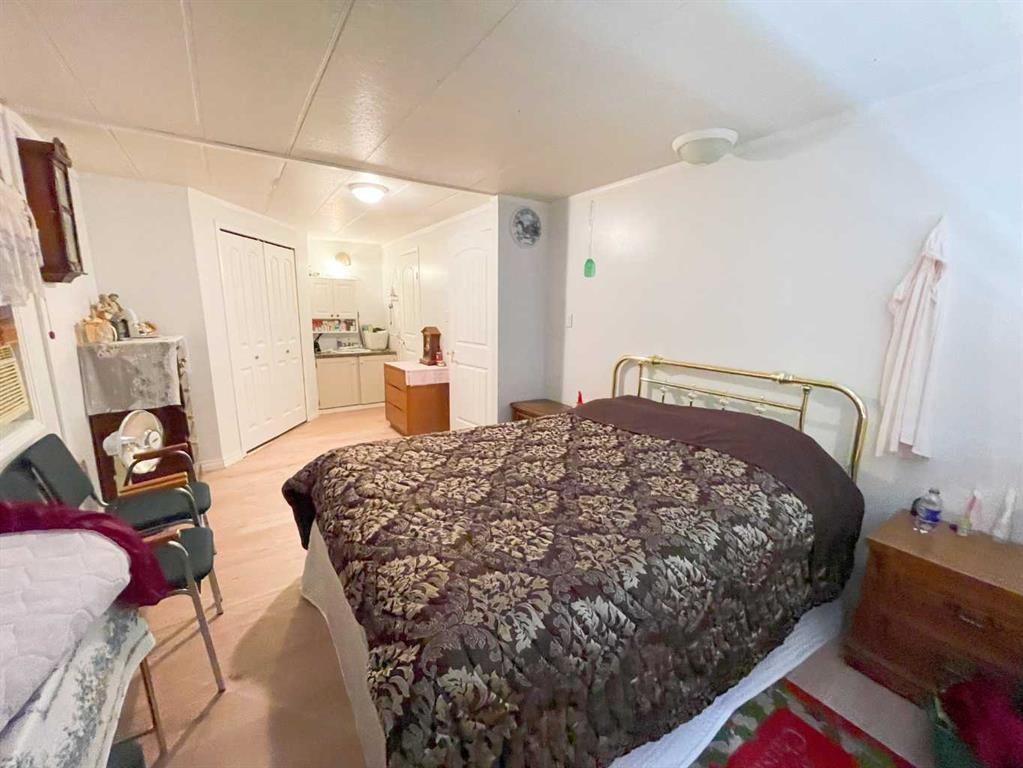 331 Armstrong Street, Carmangay, AB - Indoor Photo Showing Bedroom