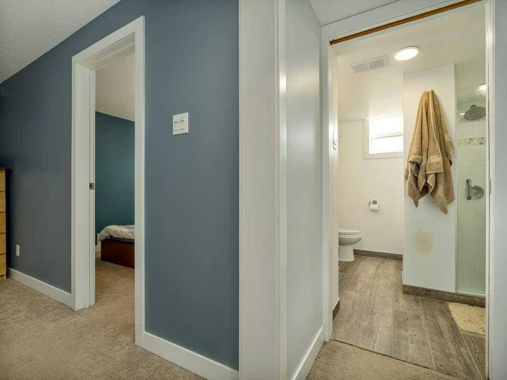 2704 3 Avenue South, Lethbridge, AB - Indoor