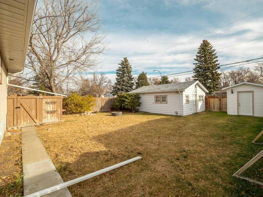 2704 3 Avenue South, Lethbridge, AB - Outdoor
