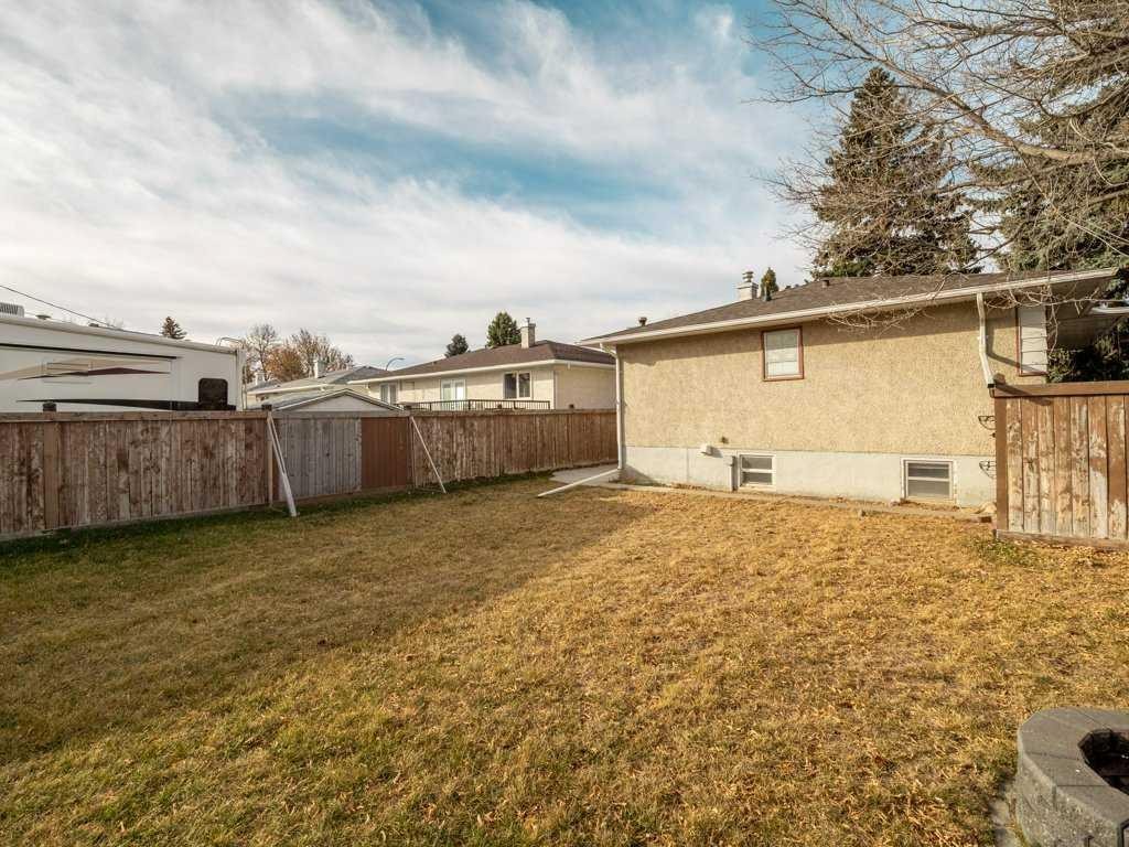 2704 3 Avenue South, Lethbridge, AB - Outdoor