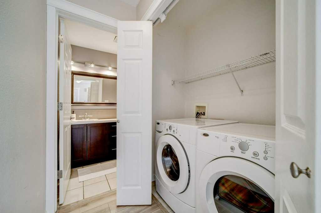 29 Peigan Court West, Lethbridge, AB - Indoor Photo Showing Laundry Room