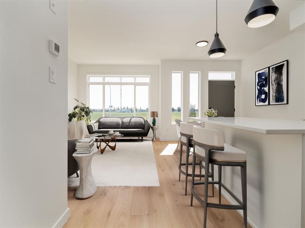 673 Blackwolf Boulevard North, Lethbridge, AB - Indoor