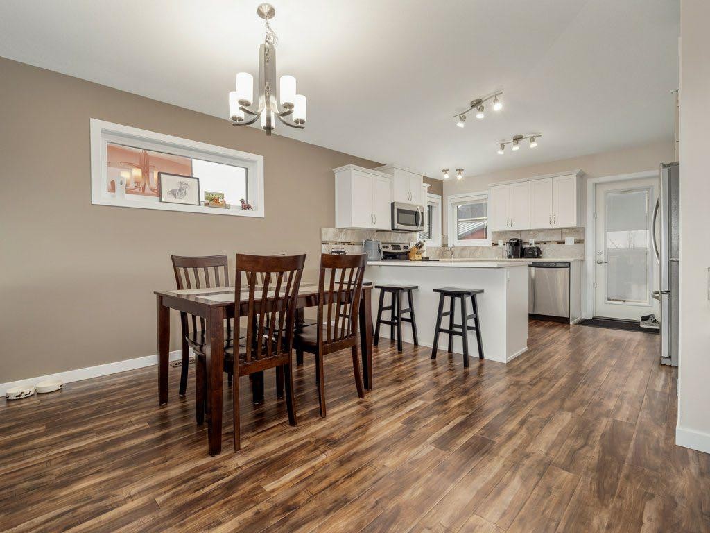 359 Caledonia Boulevard West, Lethbridge, AB - Indoor