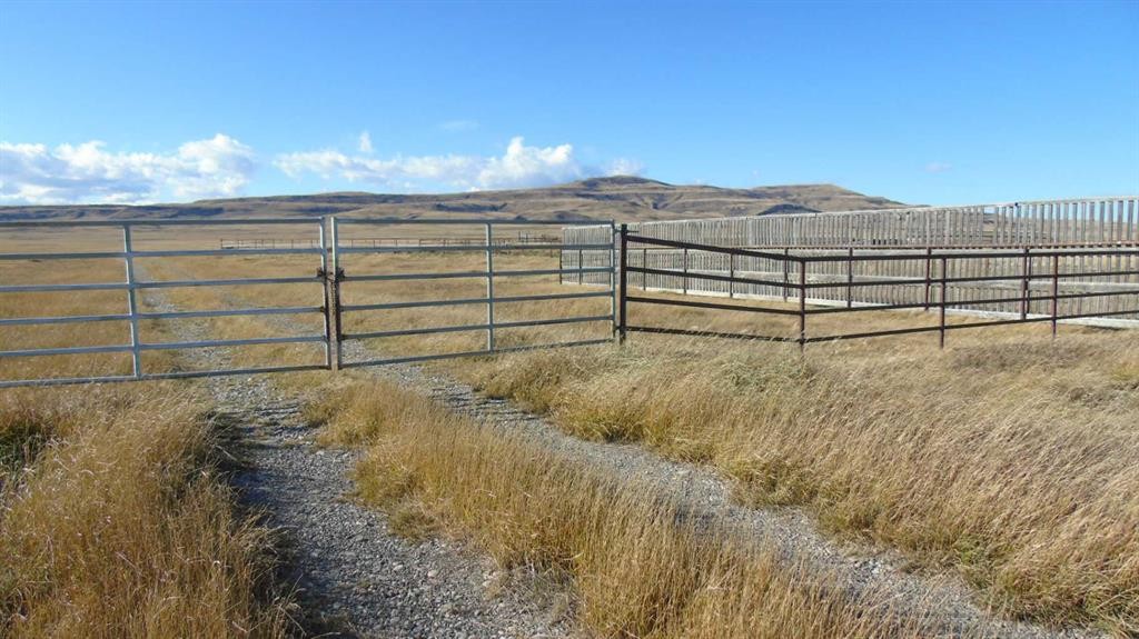 272134-N/A Rural, Fort Macleod, AB