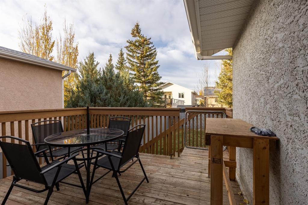 66 Assiniboia Way West, Lethbridge, AB - Outdoor With Deck Patio Veranda With Exterior