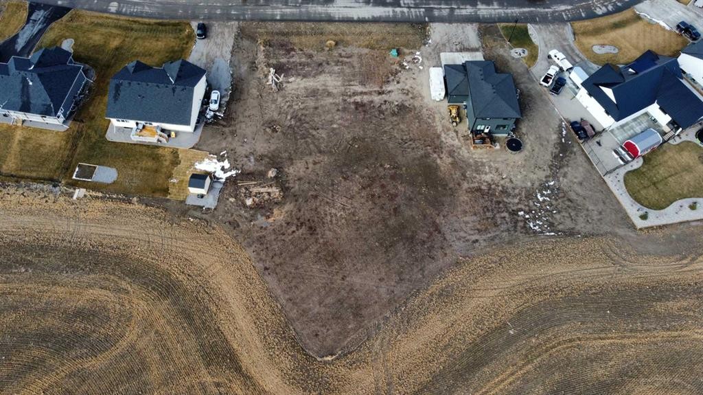 61 Pebble Creek Cove, Raymond, AB