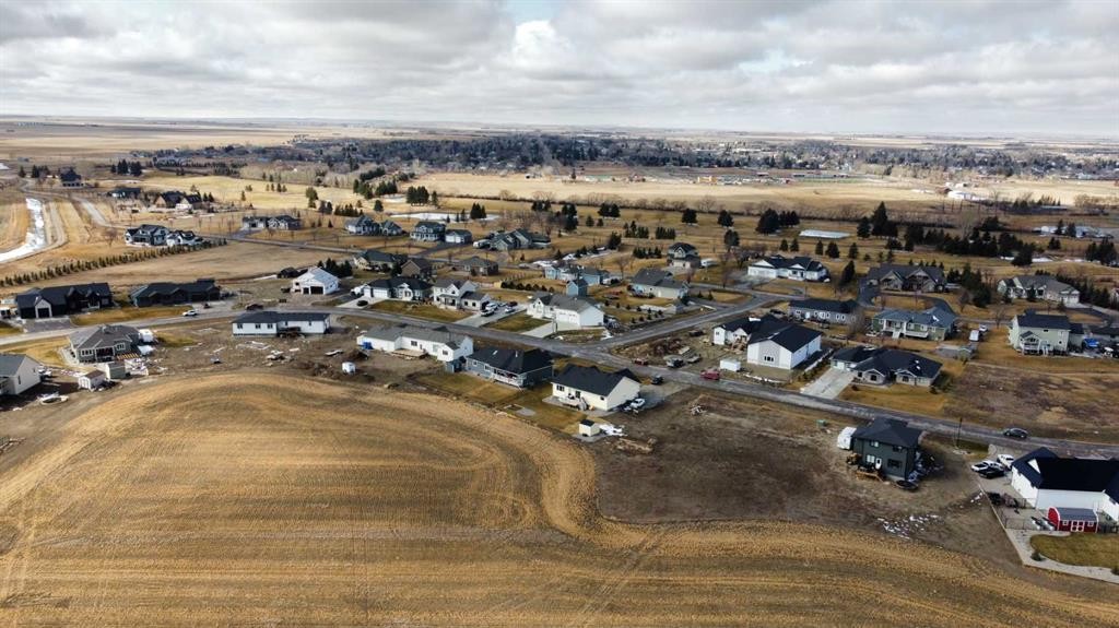 61 Pebble Creek Cove, Raymond, AB