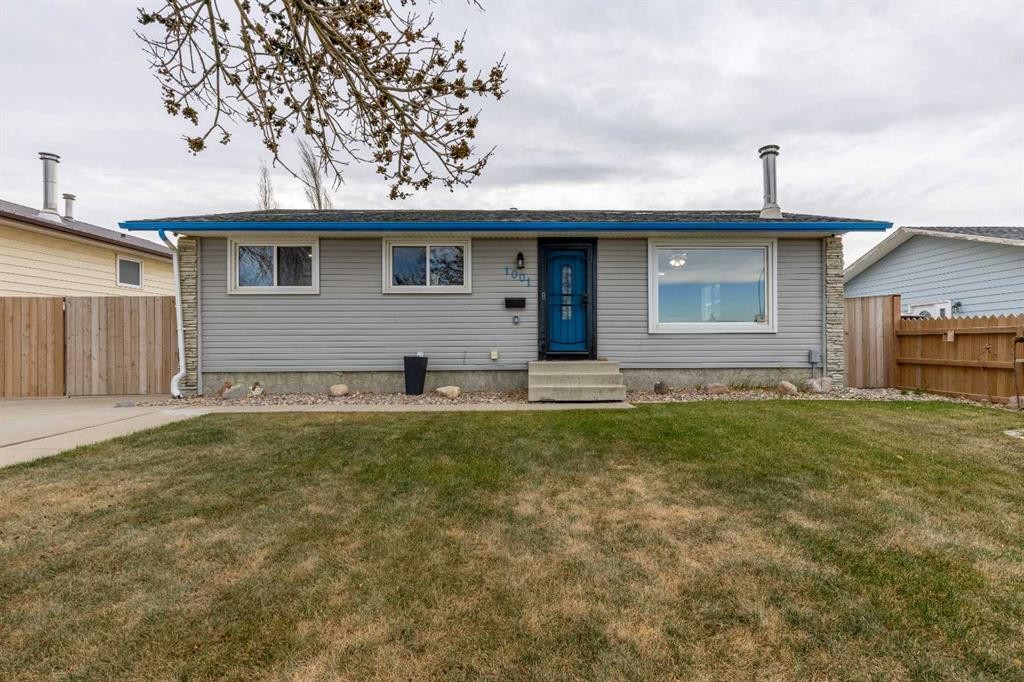 1001 19A Avenue, Coaldale, AB - Outdoor