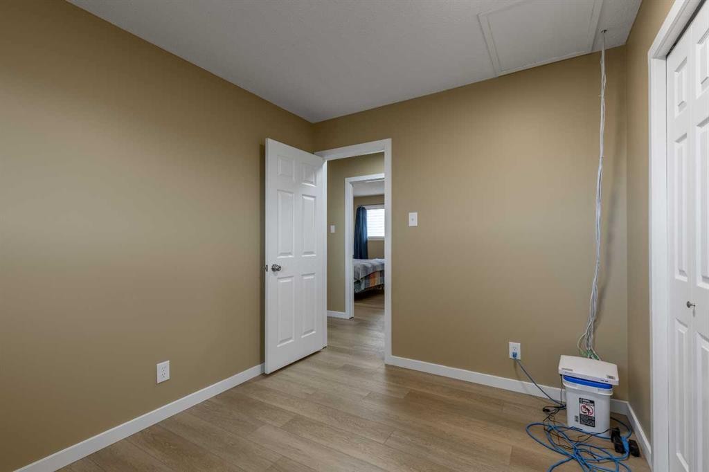 1001 19A Avenue, Coaldale, AB - Indoor Photo Showing Other Room