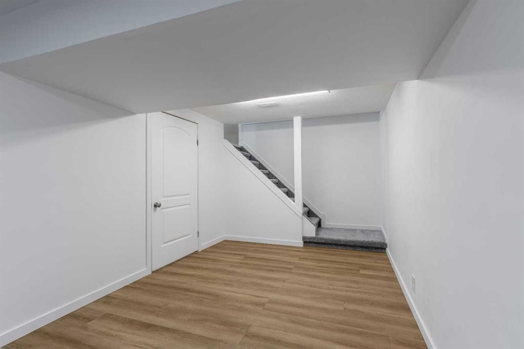 1001 19A Avenue, Coaldale, AB - Indoor Photo Showing Other Room