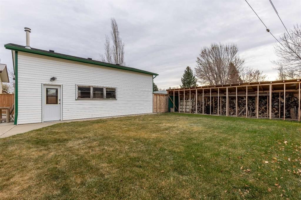 1001 19A Avenue, Coaldale, AB - Outdoor