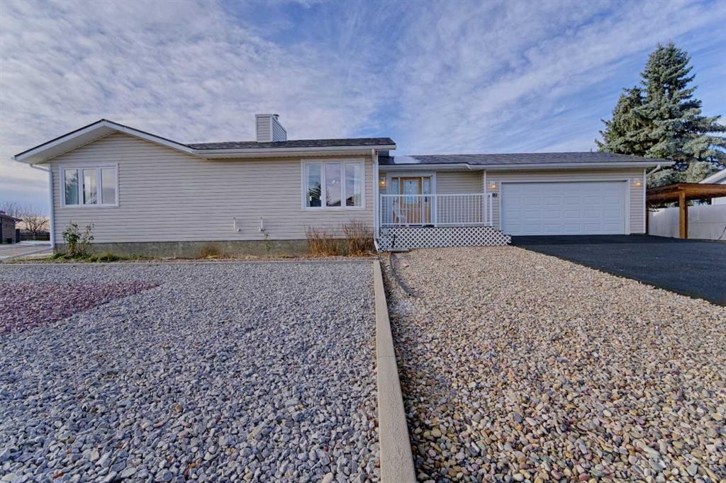 4513 Haven Place, Taber, AB - Outdoor