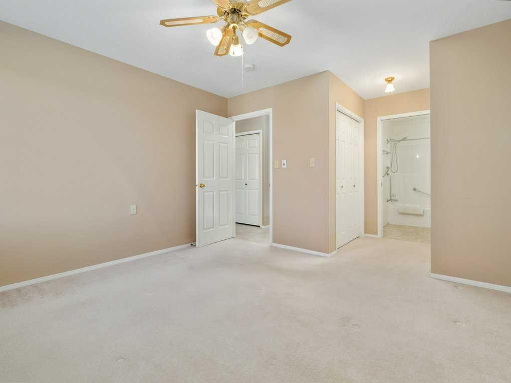 31C-2311 19 Street, Coaldale, AB - Indoor Photo Showing Other Room
