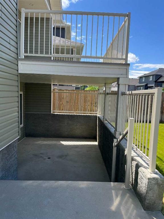 295 Sixmile Ridge South, Lethbridge, AB - Outdoor With Exterior