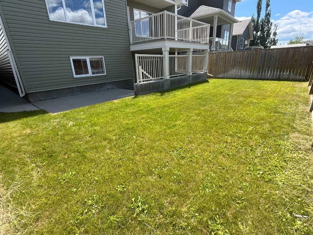 295 Sixmile Ridge South, Lethbridge, AB - Outdoor