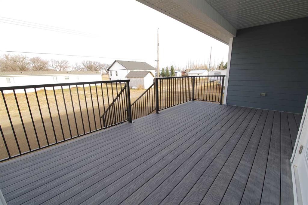 209 3 Street, Hays, AB - Outdoor With Exterior