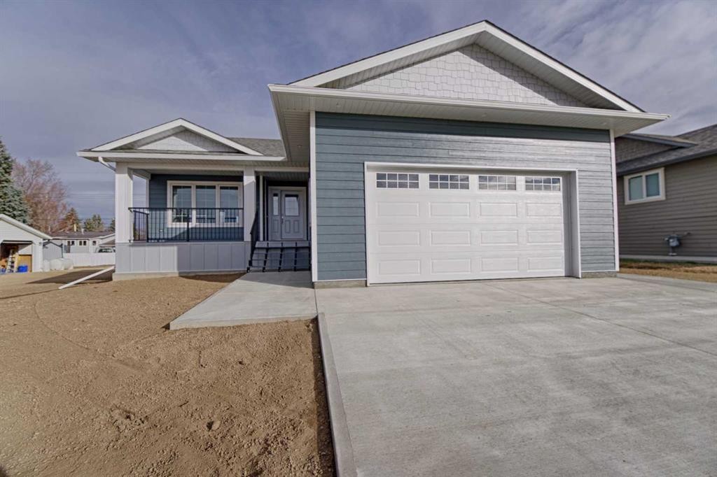 209 3 Street, Hays, AB - Outdoor With Deck Patio Veranda
