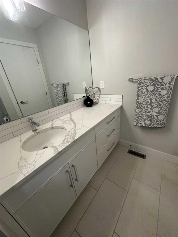 3009 46 Street South, Lethbridge, AB