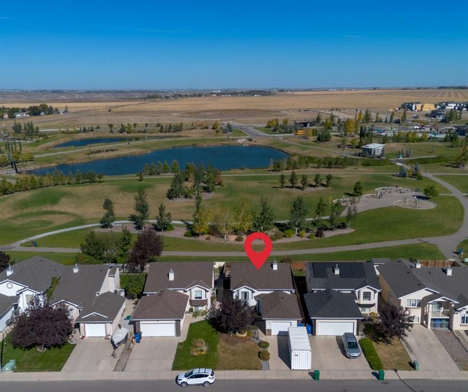 188 Cougar Way North, Lethbridge, AB - Outdoor With View