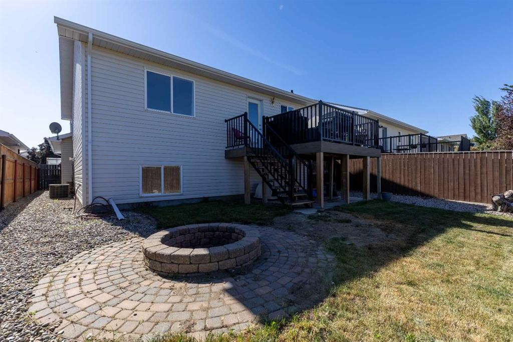 188 Cougar Way North, Lethbridge, AB - Outdoor With Deck Patio Veranda With Exterior