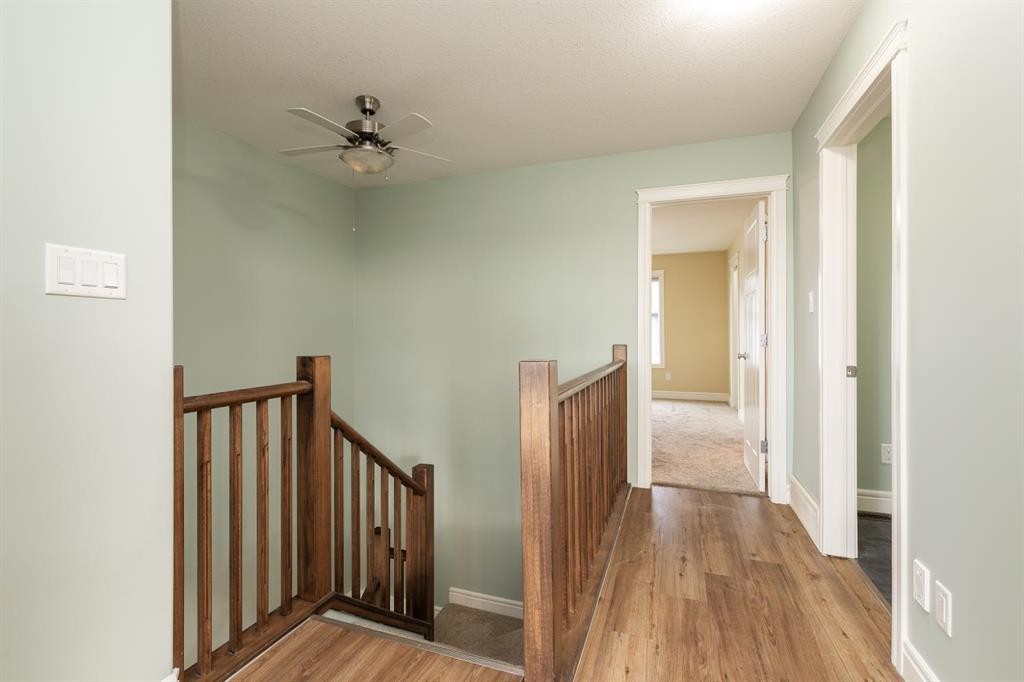 847 Mt Sundance Manor West, Lethbridge, AB - Indoor Photo Showing Other Room