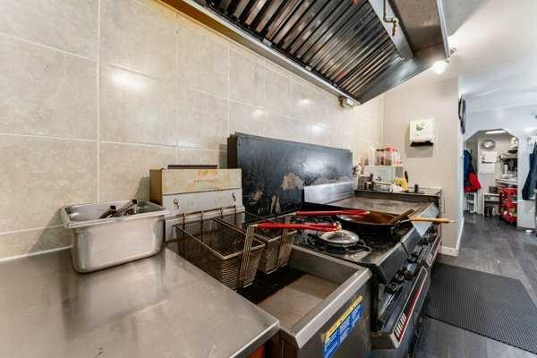 111 1 Avenue South, Coutts, AB