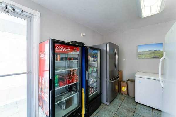 111 1 Avenue South, Coutts, AB