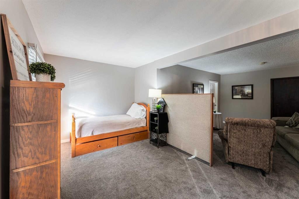 111 1 Avenue South, Coutts, AB