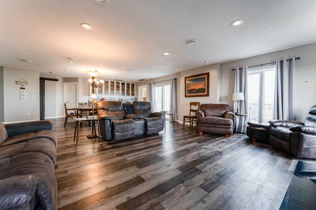 111 1 Avenue South, Coutts, AB