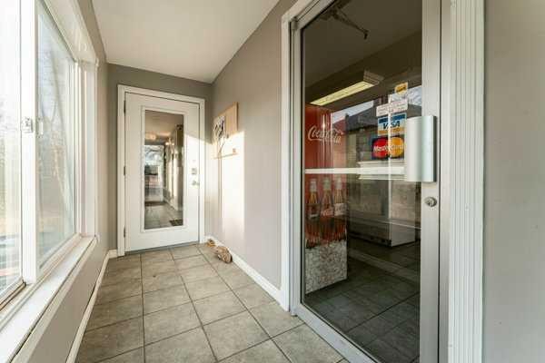 111 1 Avenue South, Coutts, AB