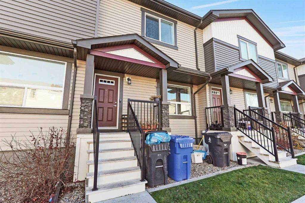 2-1180 Keystone Road West, Lethbridge, AB - Outdoor