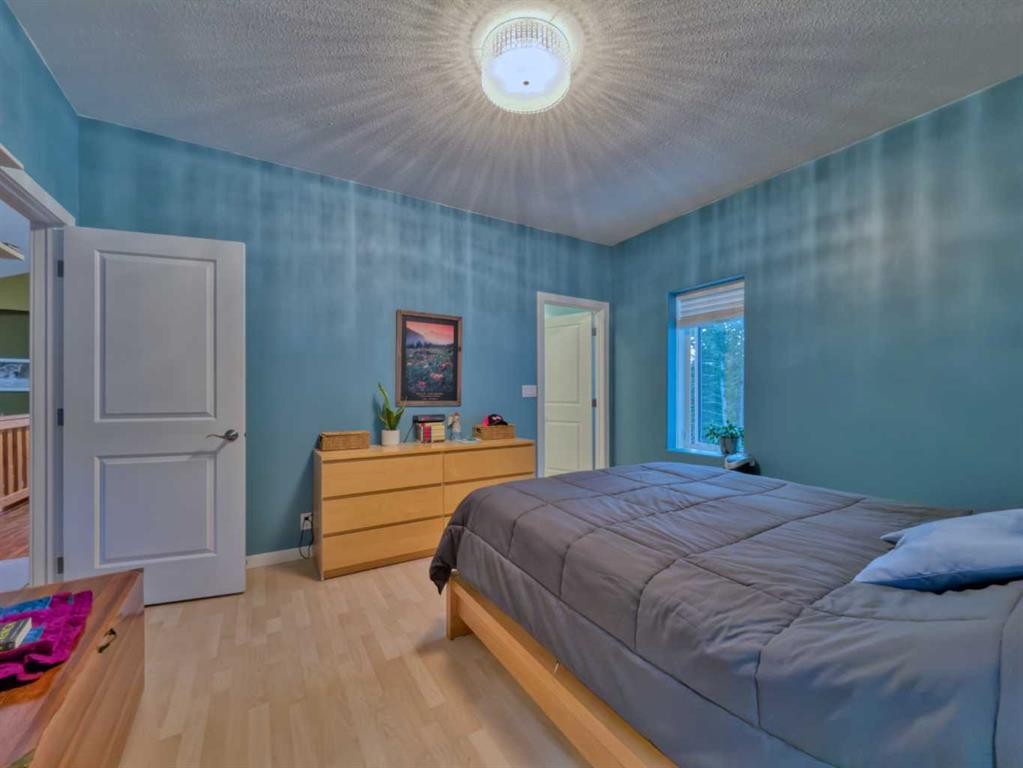 109 Adanac Rise, Hillcrest, AB - Indoor Photo Showing Bedroom