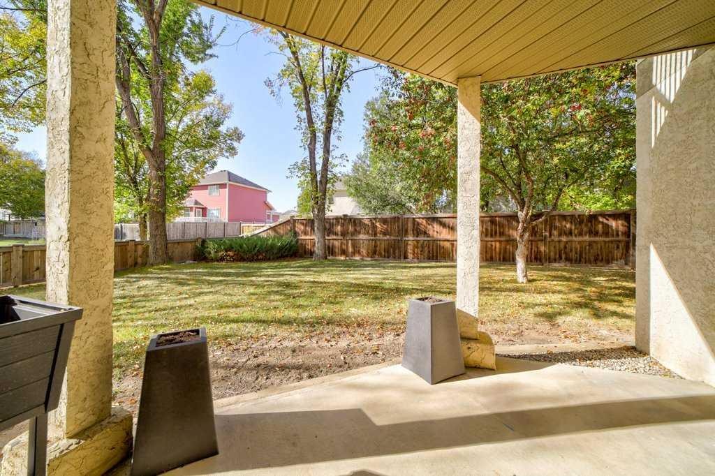 109-485 Red Crow Boulevard West, Lethbridge, AB