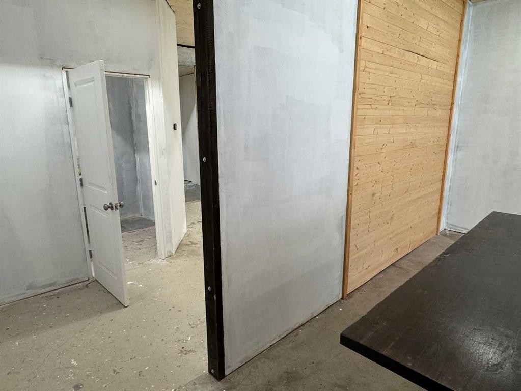 232 Main Street, Cardston, AB