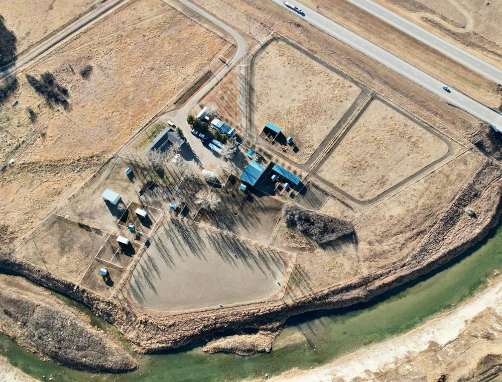 95041A Hwy 2, Fort Macleod, AB - Photo Showing Other Room