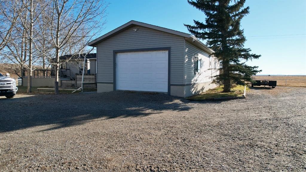 95041A Hwy 2, Fort Macleod, AB - Outdoor