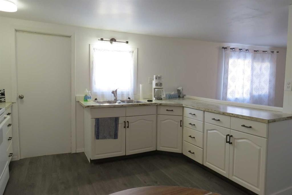 7 Parkland Estates, Raymond, AB