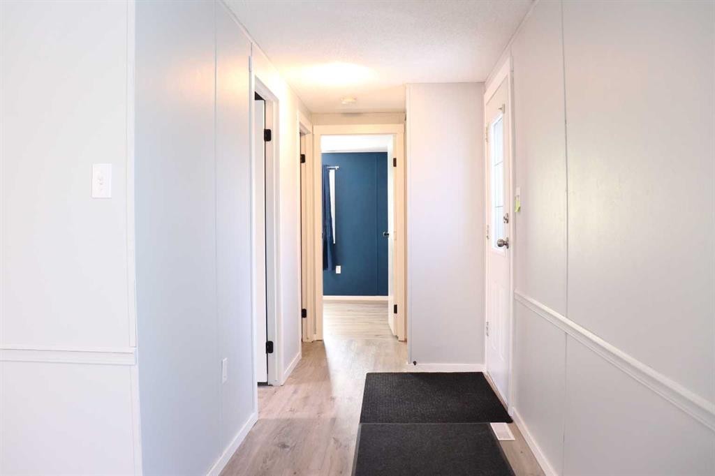 308 Station Boulevard, Coaldale, AB